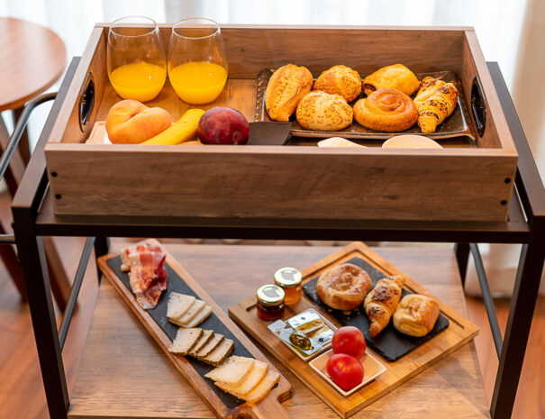 Vallivana Suites-9